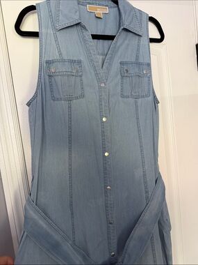 Michael Kors Light Blue Sleeveless Denim Shirt Dress with Waist Tie size Large